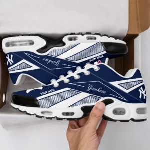 Limited Edition – Customized MLB New York Yankees Air Max Plus Sneakers