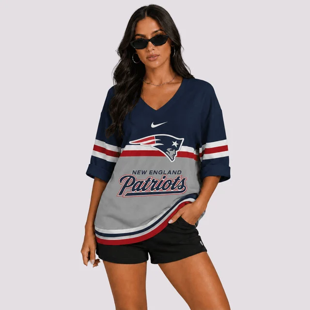 Limited Edition – Customized NFL New England Patriots Women’s Heart V-Neck Long Sleeve Shirt