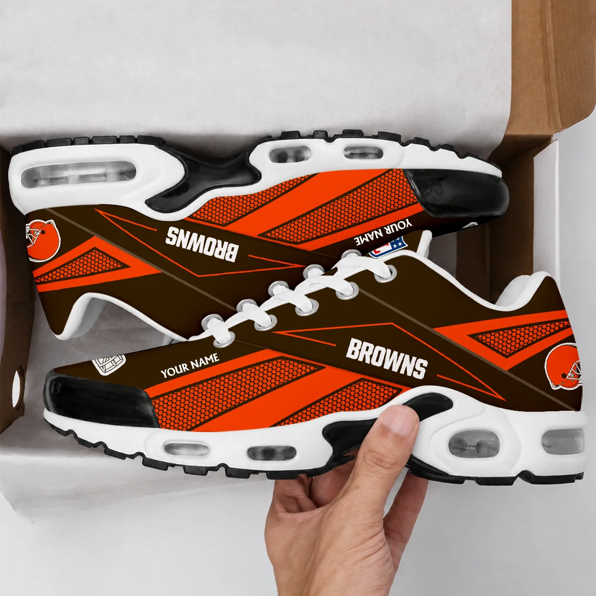 Limited Edition – Customized NFL Cleveland Browns Air Max Plus Sneakers