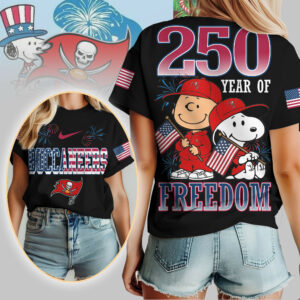 Tampa Bay Buccaneers | Premium NFL Peanuts 250 Years Of Freedom 3D Shirt TTH210529