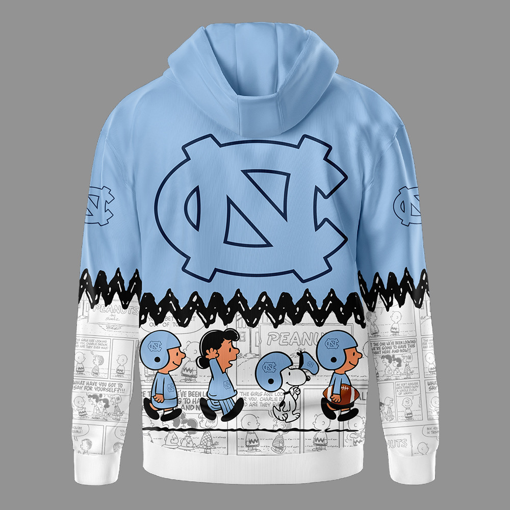 North Carolina Tar Heels | Premium NCAA Snoopy Peanuts Comic Hoodie TTH2105292