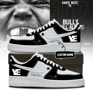 Ye 2026 Tour Exclusive Fan Sneakers Merchandise