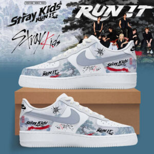Stray Kids Run It World Tour 2026 Collector Shoes Edition