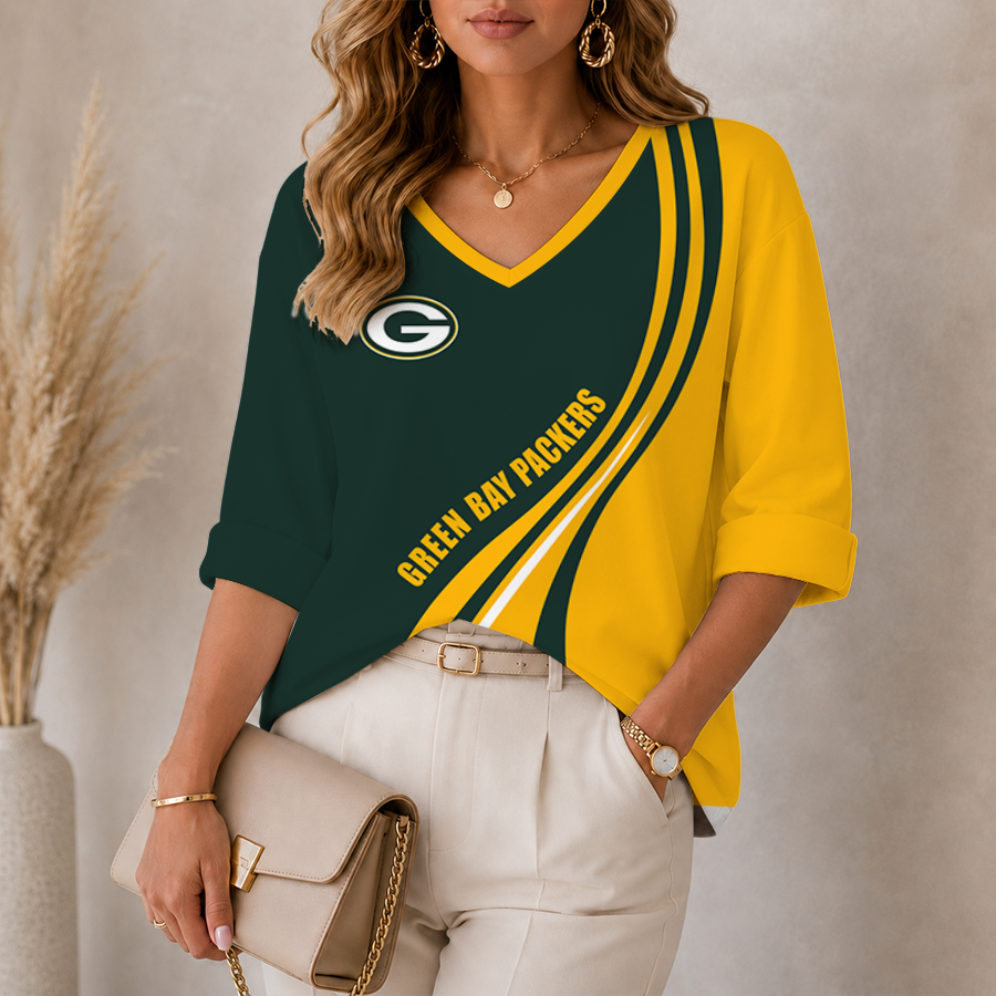Limited Edition – Customized NFL Green Bay Packers Women’s Heart V-Neck Long Sleeve Shirt TTH210790