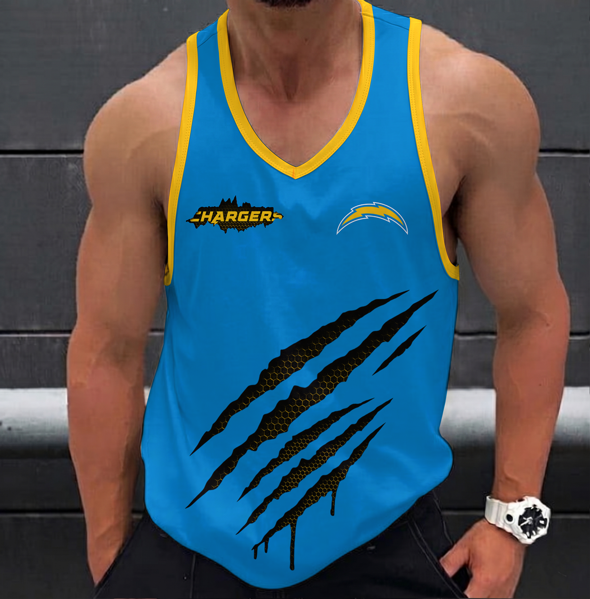 Limited Edition – Customized NFL Los Angeles Chargers Unisex Tank Top