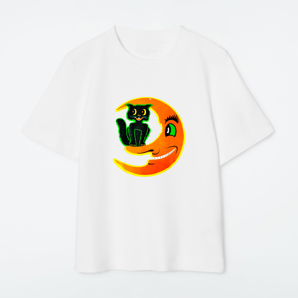 Vintage Halloween Beistle Cat On The Moon Horror Gift T-Shirt - Image 3